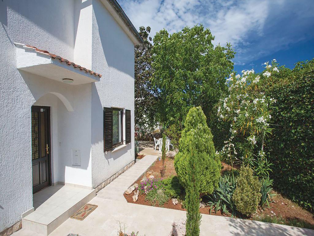 Apartments Vesna Pinezići Buitenkant foto